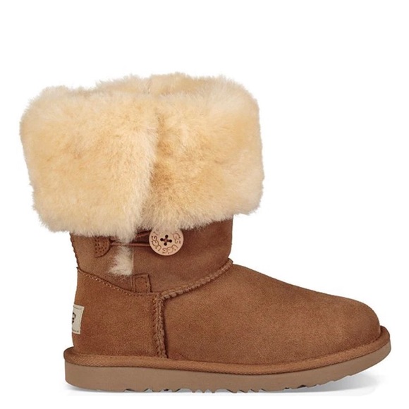 UGG Girls' Button Triplet boot - Picture 4 of 14